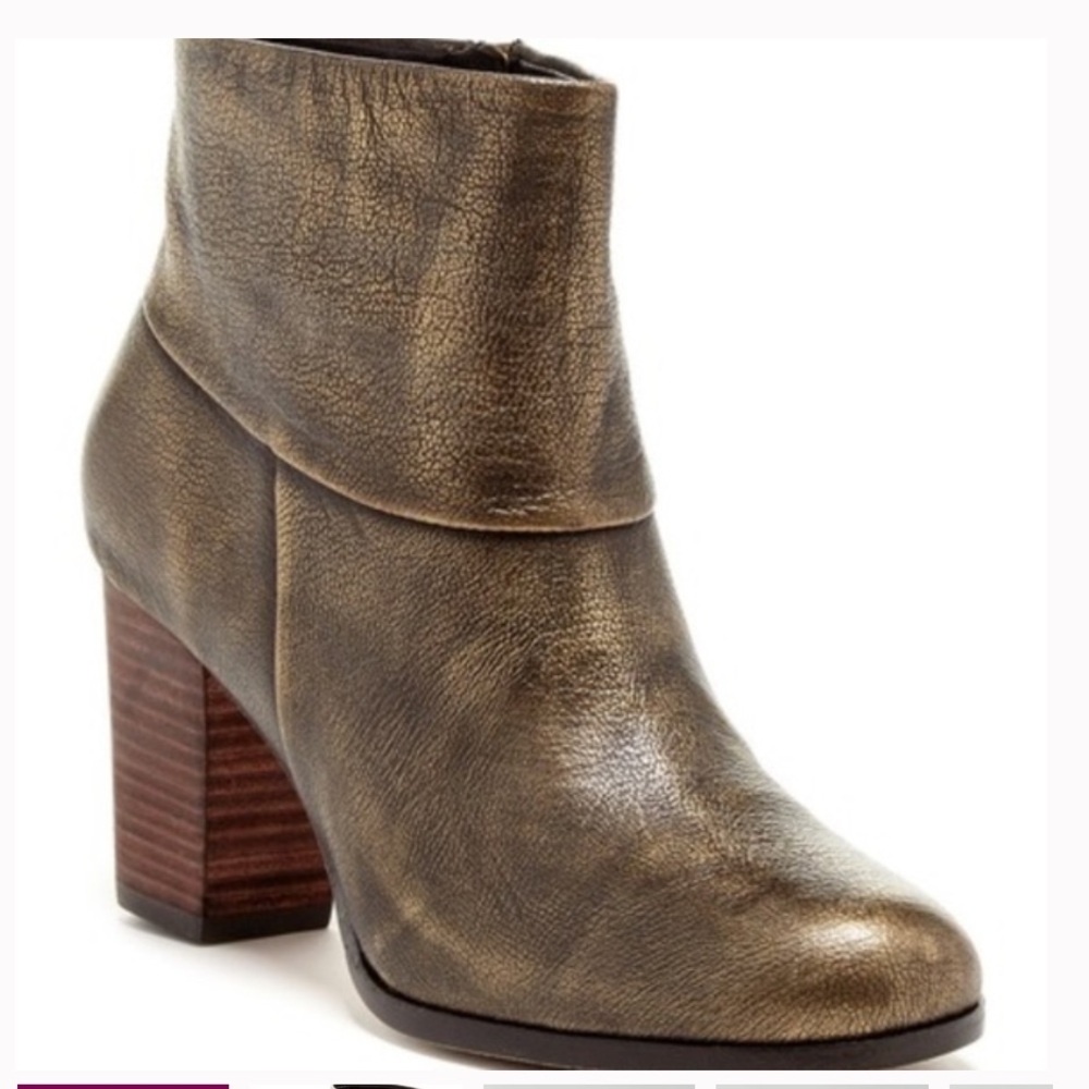 Cole Haan  Women's Cassidy Bootie Bronze Metallic Brush Off Ankle Boots Size 8B